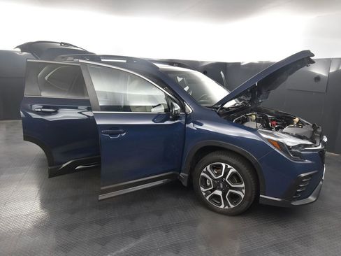 Used 2023 Subaru Ascent Limited w/ Technology Package image 38