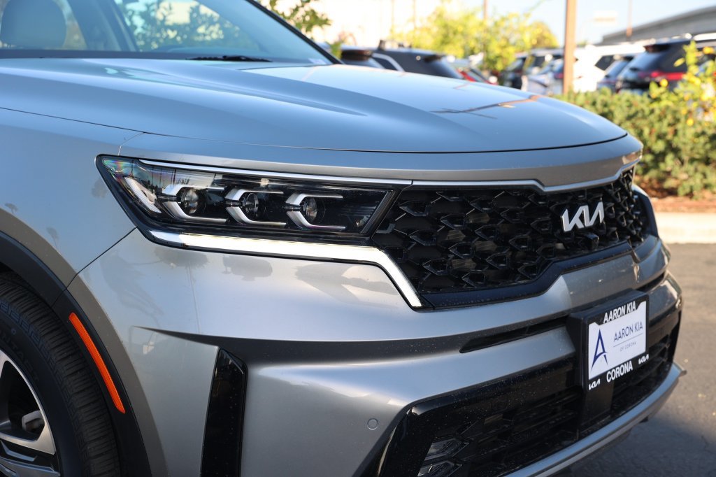 Used 2023 Kia Sorento SX Prestige AWD/4WD image 9