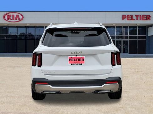 New 2026 Kia Sorento EX FWD image 4