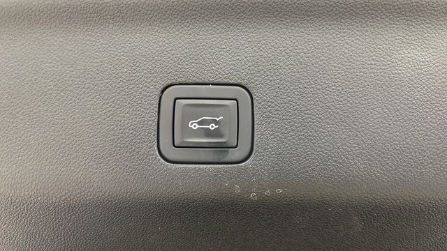 Used 2026 GMC Yukon Elevation AWD/4WD image 31