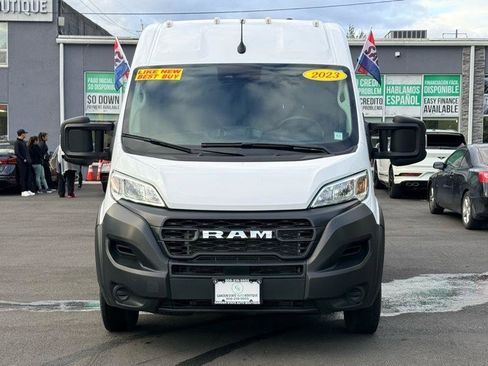 Used 2023 RAM ProMaster 2500 FWD image 2