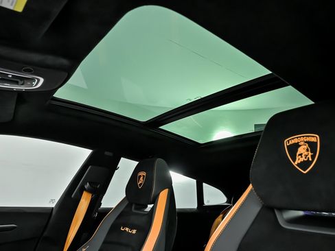 Used 2024 Lamborghini Urus Performante image 25