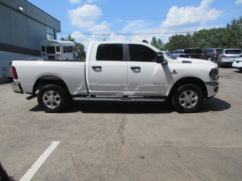 Used 2025 RAM 2500 Big Horn AWD/4WD image 6