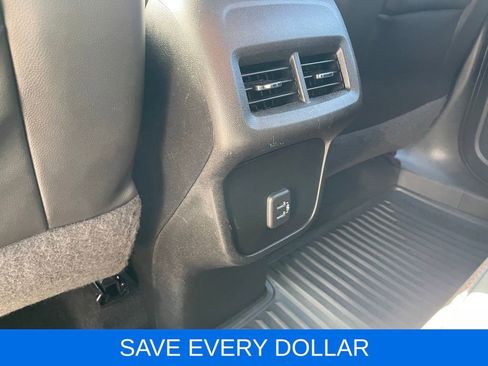 Used 2022 Chevrolet Equinox RS FWD image 26