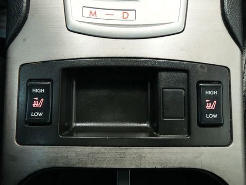 Used 2012 Subaru Outback 2.5i Limited w/ Moonroof Pkg image 31