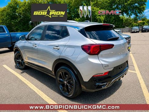 Used 2024 Buick Encore GX Sport Touring AWD/4WD image 3