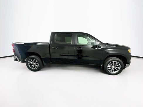 Used 2024 Chevrolet Silverado 1500 LT AWD/4WD image 10
