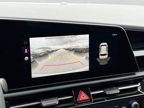 New 2026 Kia Niro Wind image 10