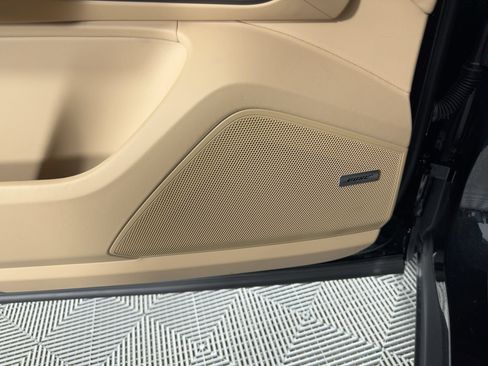 Certified 2026 Porsche Cayenne AWD/4WD image 27