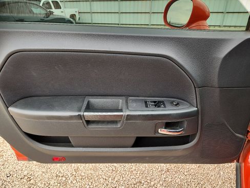 Used 2010 Dodge Challenger R/T RWD image 11
