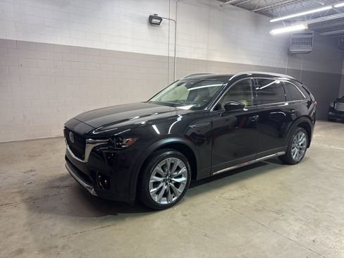 Used 2024 MAZDA CX-90 3.3 Turbo w/ Premium Package AWD/4WD image 3