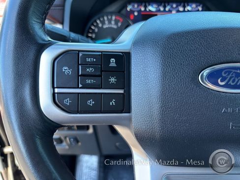 Used 2024 Ford Expedition Limited image 28