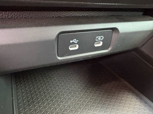 Certified 2023 Honda Accord EX image 19