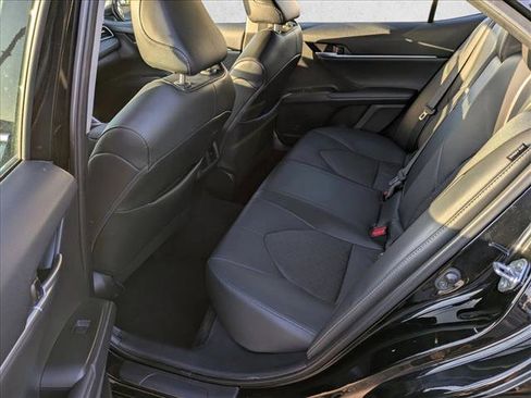 Used 2024 Toyota Camry XSE image 17