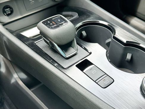 New 2025 Nissan Rogue S AWD/4WD image 11
