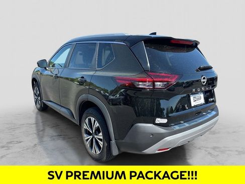 Used 2023 Nissan Rogue SV w/ SV Premium Package AWD/4WD image 3