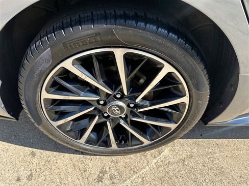 Used 2020 Hyundai Sonata SEL Plus w/ Tech Package FWD image 28