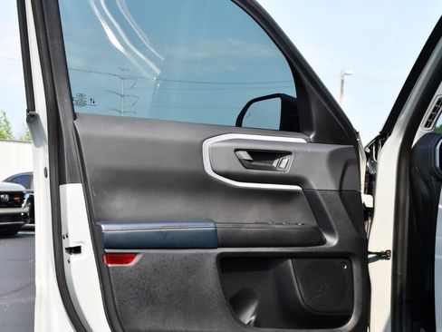 Used 2022 Ford Bronco Sport Outer Banks AWD/4WD image 14