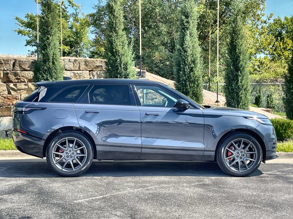 Certified 2025 Land Rover Range Rover Velar Dynamic HSE AWD/4WD image 6