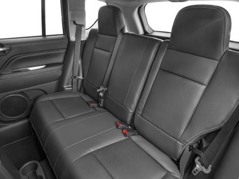 Used 2016 Jeep Compass High Altitude image 31