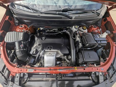 Used 2020 Chevrolet Equinox LT image 17