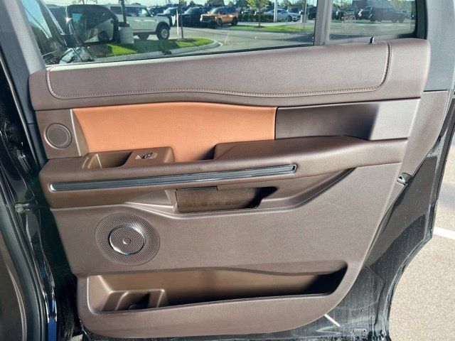 Used 2024 Ford Expedition Max King Ranch AWD/4WD image 13