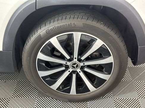 Certified 2023 Mercedes-Benz GLB 250 image 10