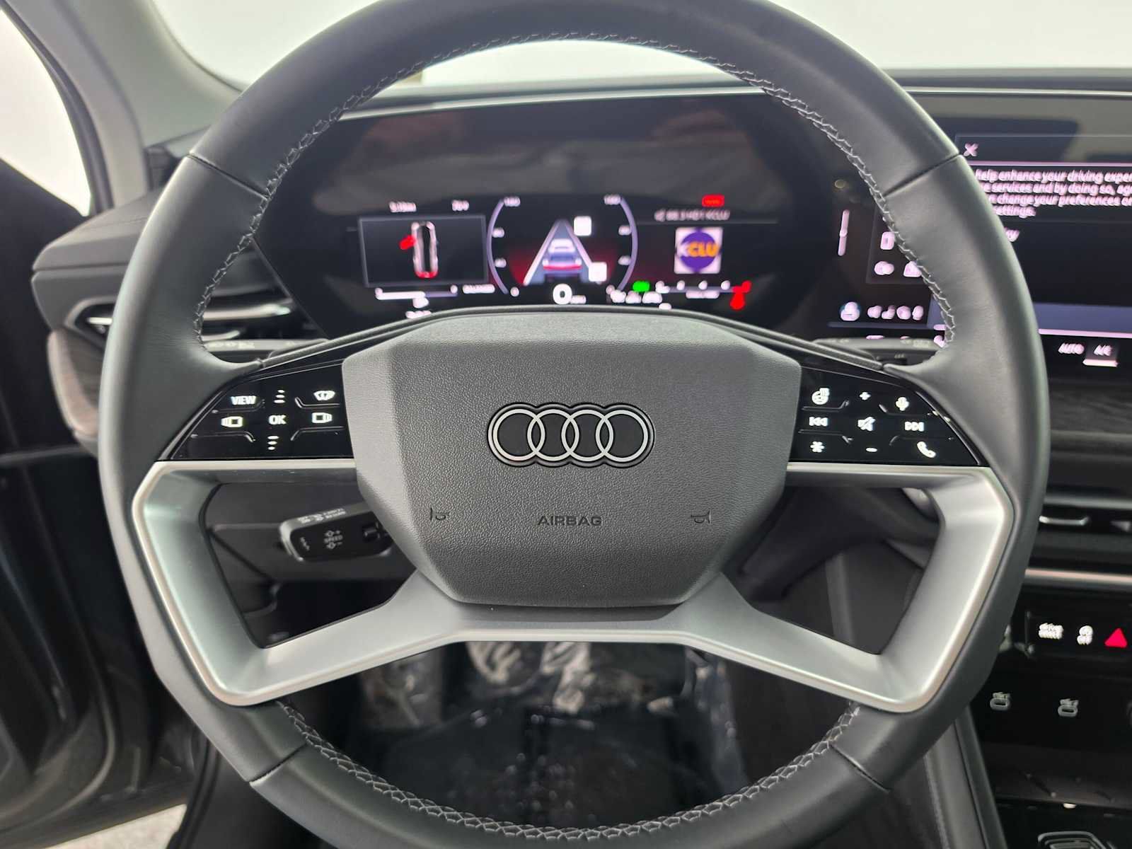 Used 2025 Audi Q5 Premium Plus w/ Premium Plus AWD/4WD image 22
