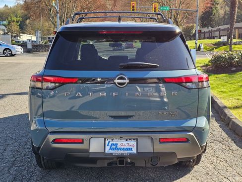 New 2026 Nissan Pathfinder Platinum image 6