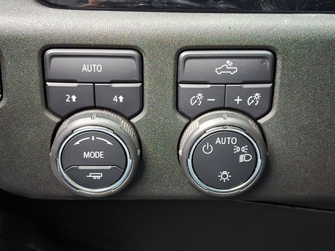 Used 2024 Chevrolet Silverado 1500 LT w/ Work Truck Package AWD/4WD image 22