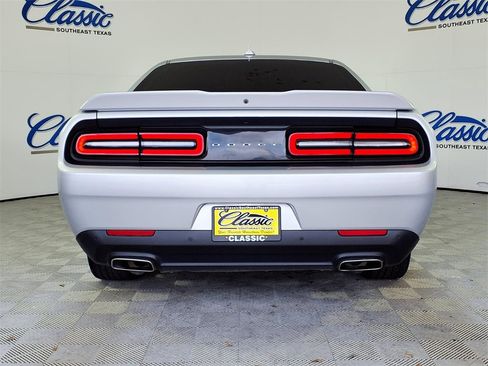 Used 2022 Dodge Challenger GT image 4