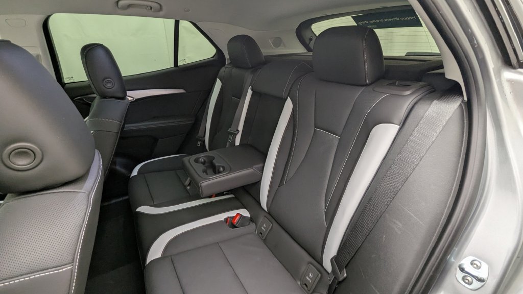 Certified 2024 Buick Envision Sport Touring AWD/4WD image 35
