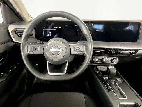 New 2026 Nissan Kicks S FWD image 9