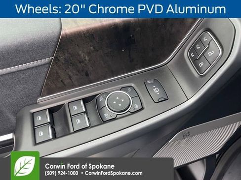 Certified 2024 Ford F250 Lariat w/ Chrome Package image 25