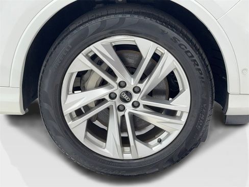 Used 2021 Audi Q7 3.0T Premium Plus image 53