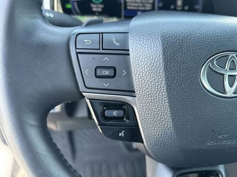 Certified 2025 Toyota Camry XSE FWD image 10