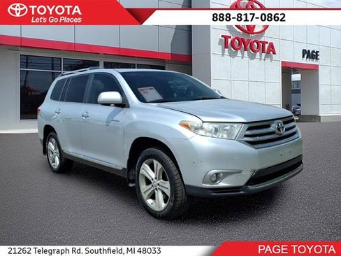 Used 2012 Toyota Highlander Limited w/ Tow Pkg AWD/4WD image 1