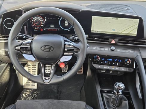 Certified 2024 Hyundai Elantra N image 28