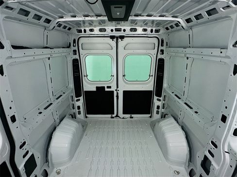 New 2025 RAM ProMaster 3500 w/ Convenience Group image 20