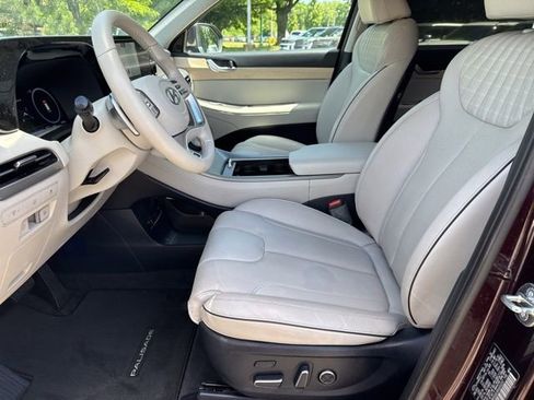 Used 2024 Hyundai Palisade Limited AWD/4WD image 20