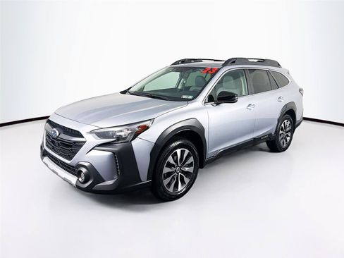 Used 2023 Subaru Outback Limited AWD/4WD image 7