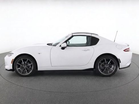 Used 2022 MAZDA MX-5 Miata RF Grand Touring w/ Appearance Package RWD image 6
