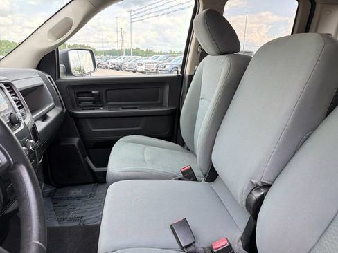 Used 2017 RAM 1500 ST w/ SXT Appearance Group AWD/4WD image 25