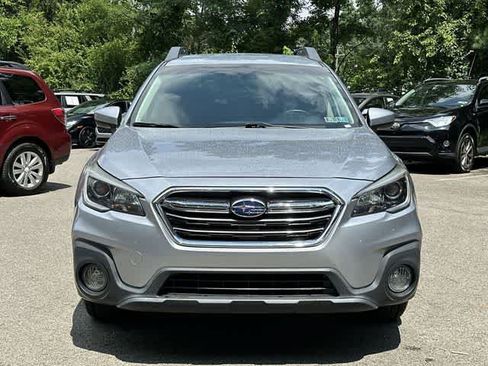 Used 2018 Subaru Outback 2.5i Premium AWD/4WD image 25
