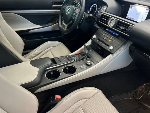Used 2015 Lexus RC 350 w/ Luxury Package RWD image 15