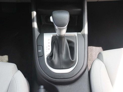 Used 2022 Kia Forte LXS w/ LXS Technology Package FWD image 47