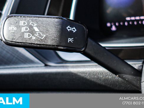 Used 2024 Volkswagen Jetta SE image 25