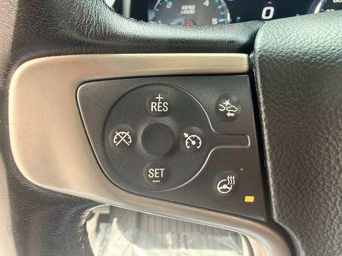 Used 2018 GMC Yukon Denali AWD/4WD image 19