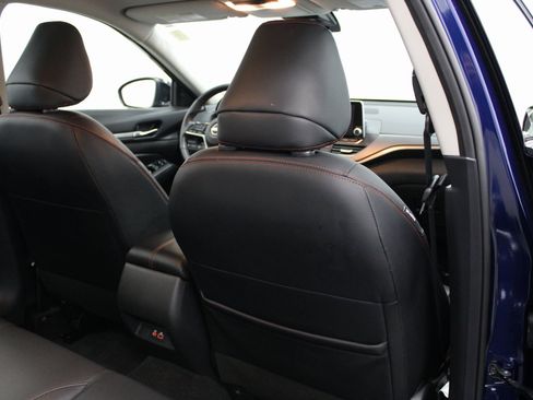 Used 2024 Nissan Altima 2.5 SR image 23