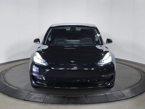 Used 2019 Tesla Model 3 RWD image 10